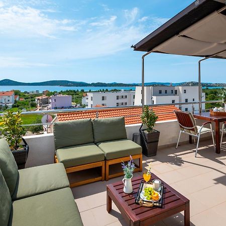 Sea View Apartments Tihi II Vodice Buitenkant foto