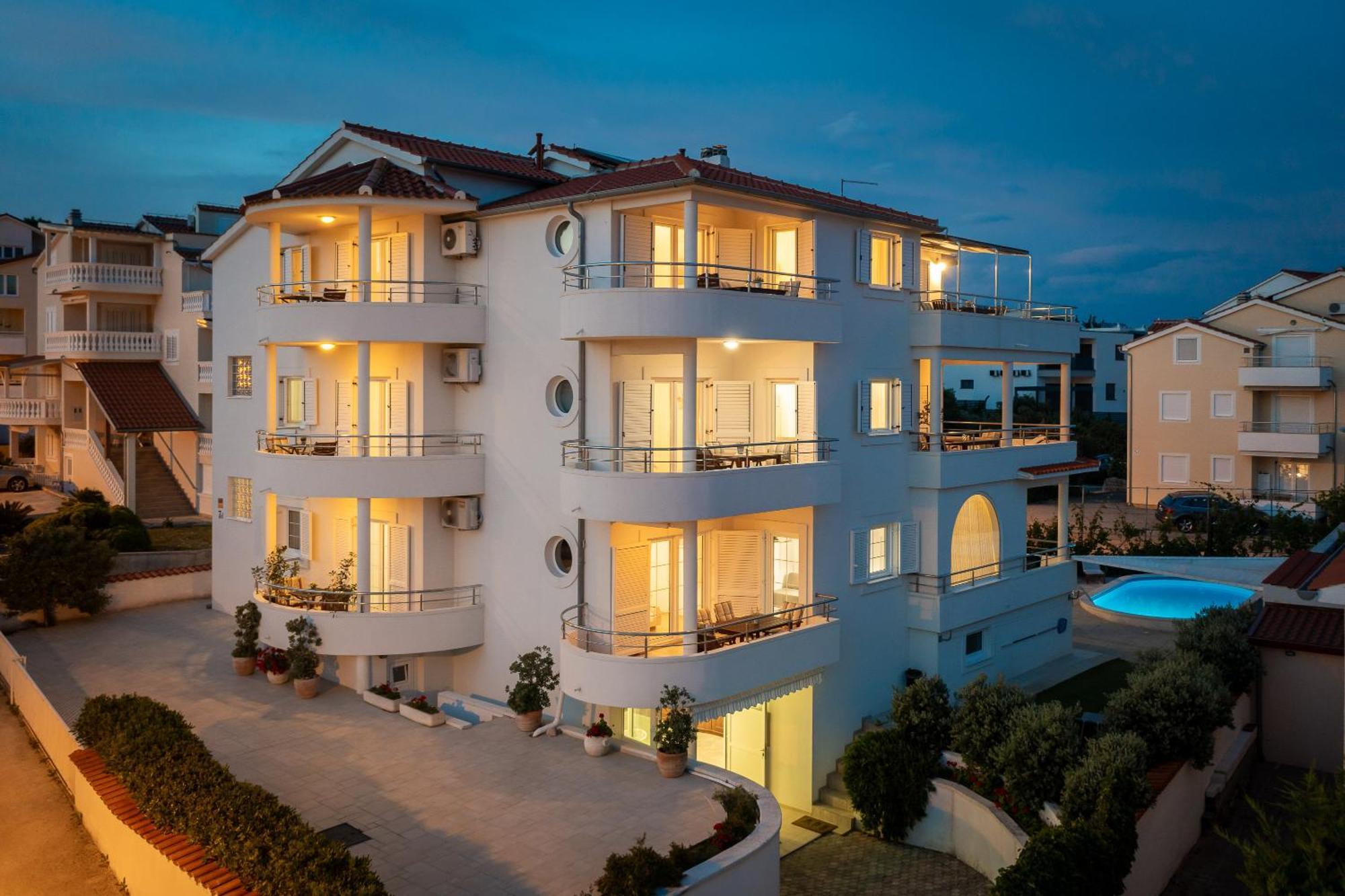 Sea View Apartments Tihi II Vodice Buitenkant foto