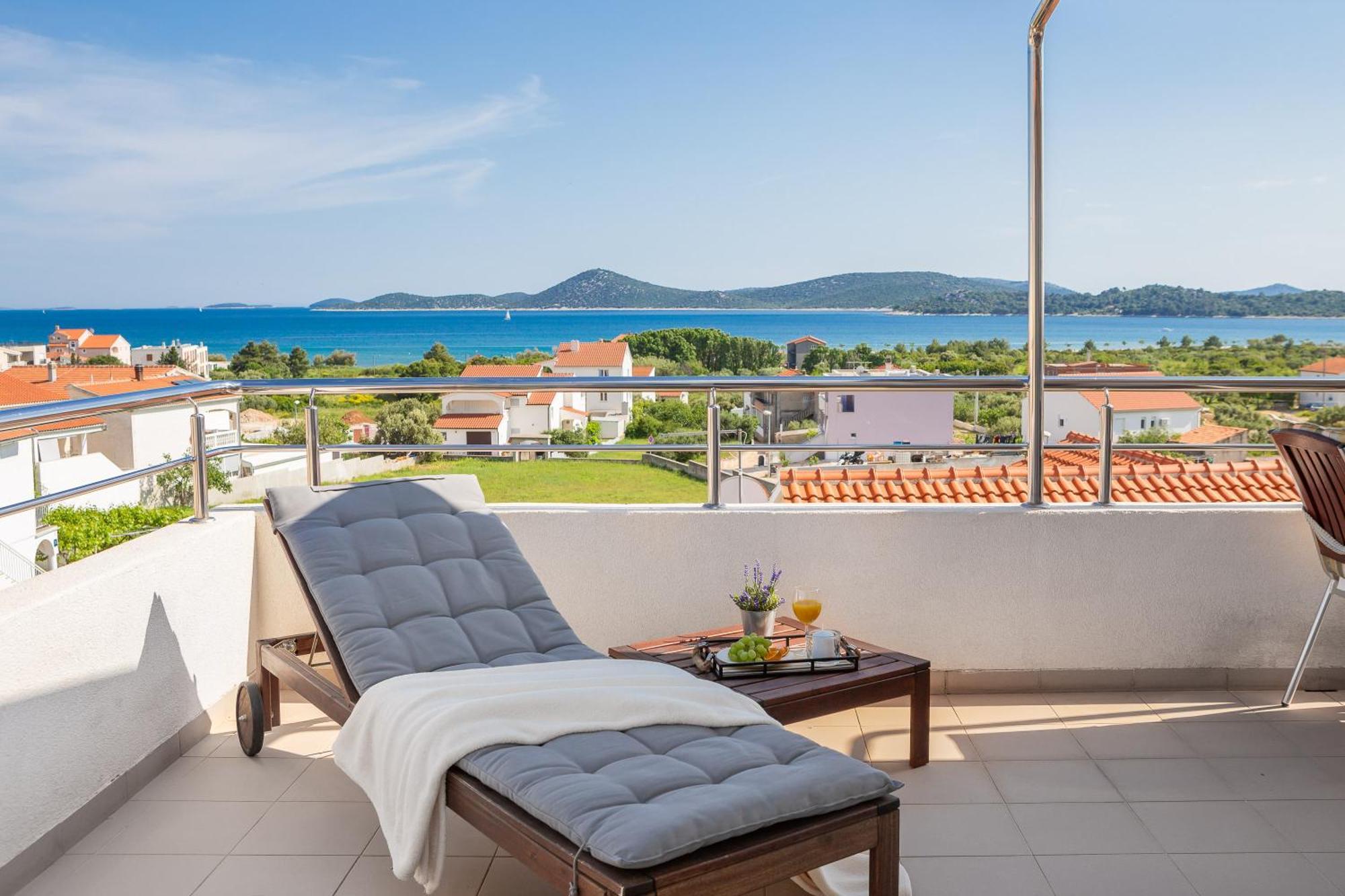 Sea View Apartments Tihi II Vodice Buitenkant foto