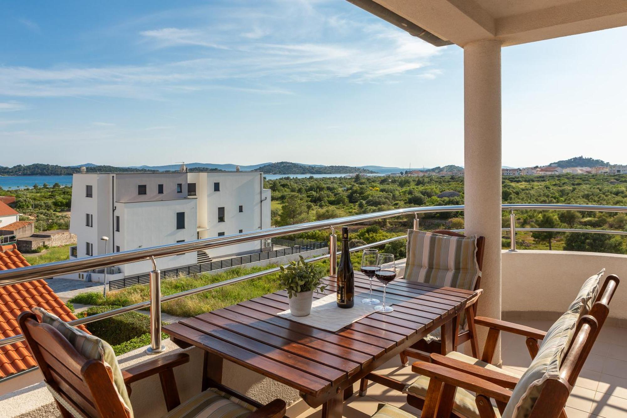 Sea View Apartments Tihi II Vodice Buitenkant foto