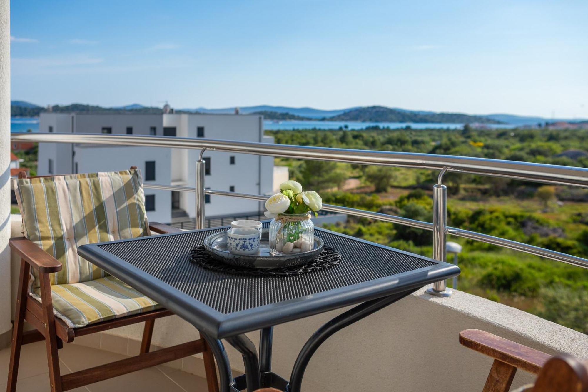 Sea View Apartments Tihi II Vodice Buitenkant foto